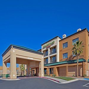 Hotel Courtyard Airport